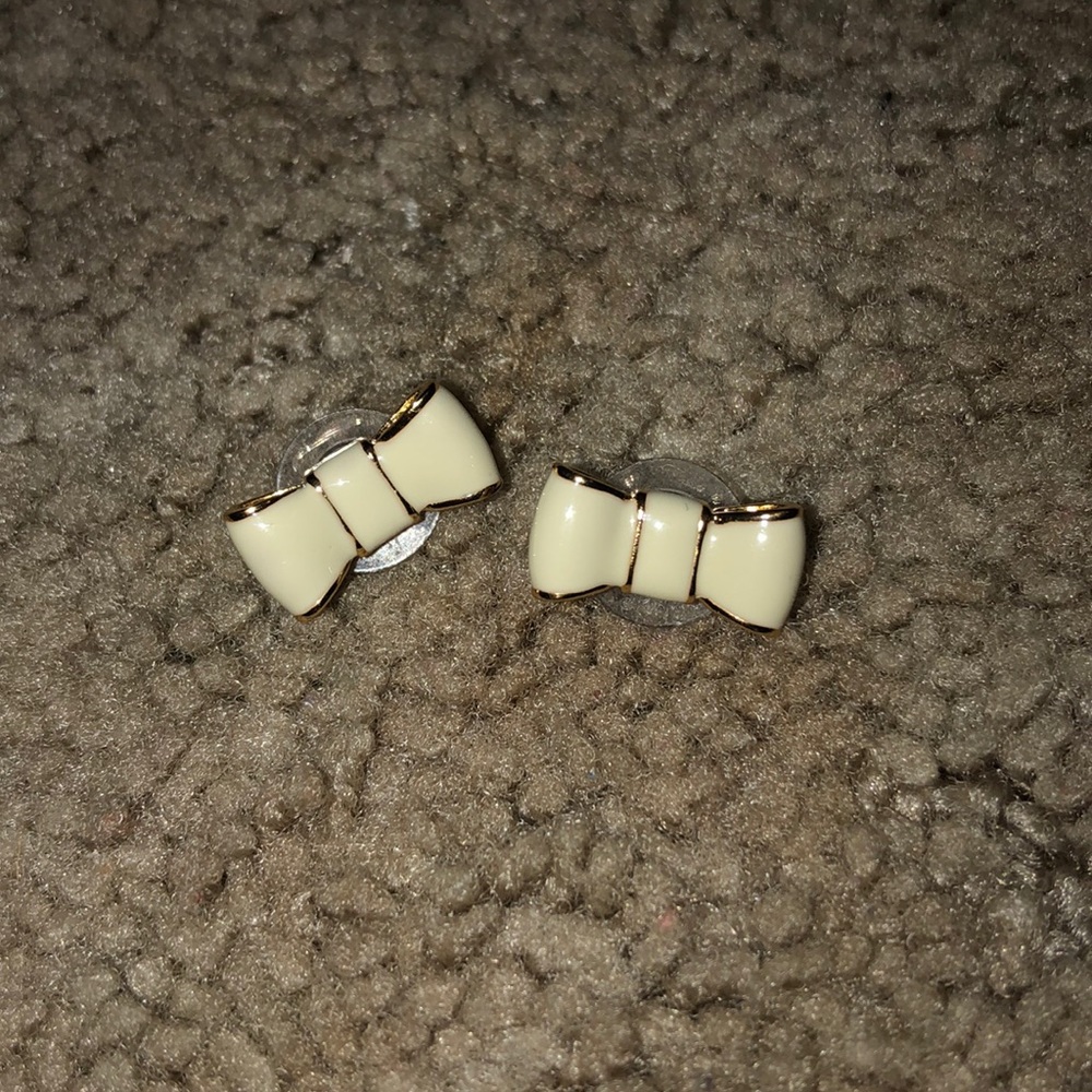 kate spade earrings never worn